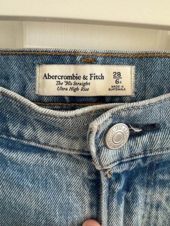 Abercrombie & Fitch Light Blue Straight Leg Distressed Jeans - Picture 2 of 2